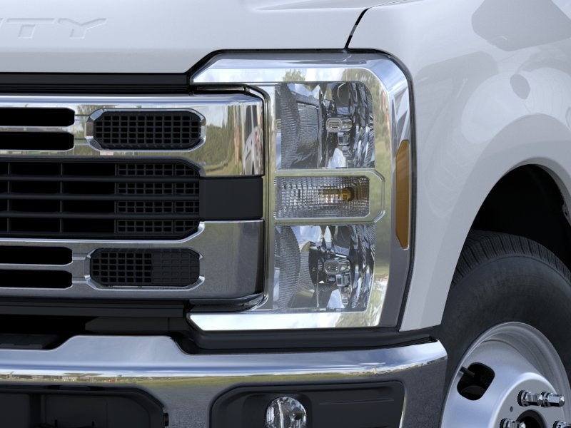 2026 Ford Chassis Cab F-350® XLT