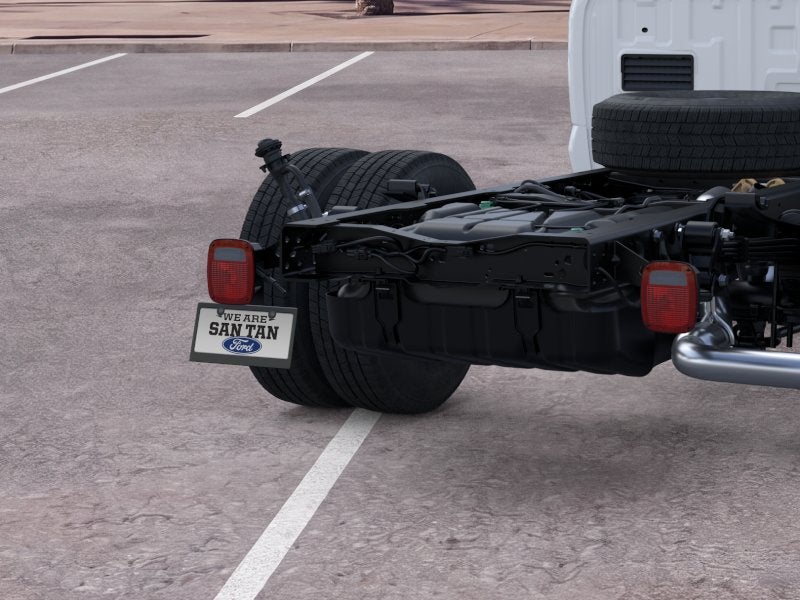 2026 Ford Chassis Cab F-350® XLT