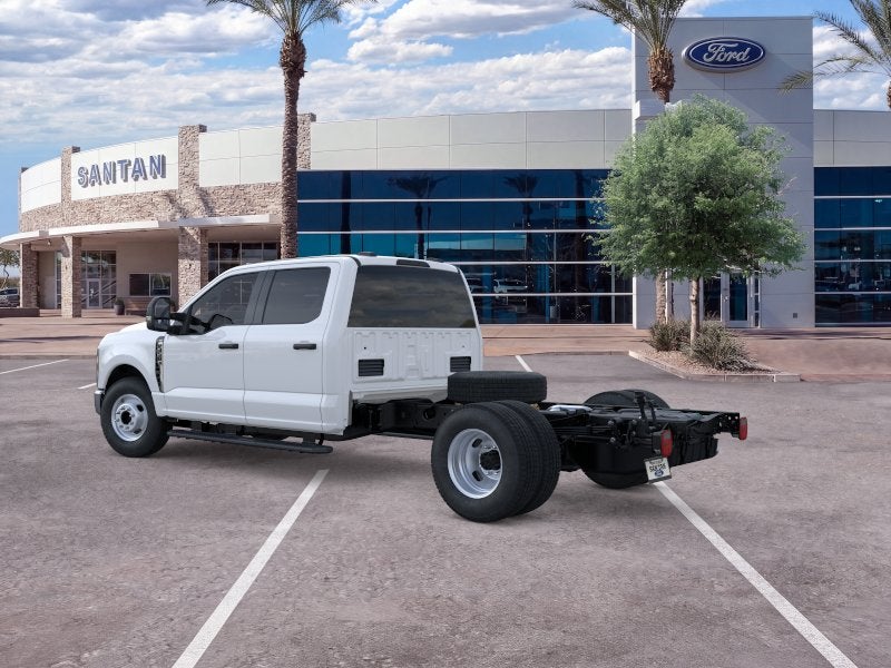 2026 Ford Chassis Cab F-350® XLT