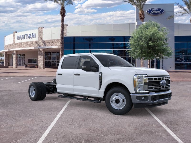 2026 Ford Chassis Cab F-350® XLT