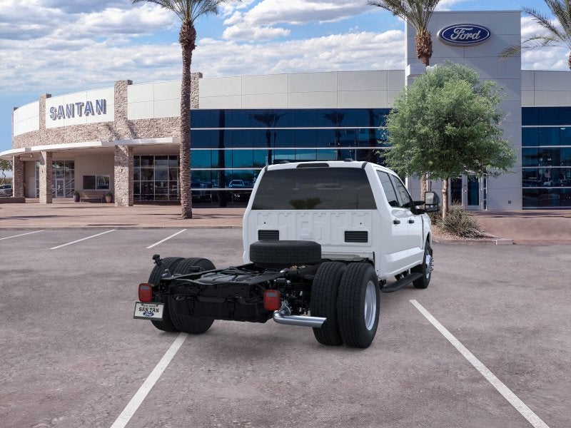 2026 Ford Chassis Cab F-350® XLT