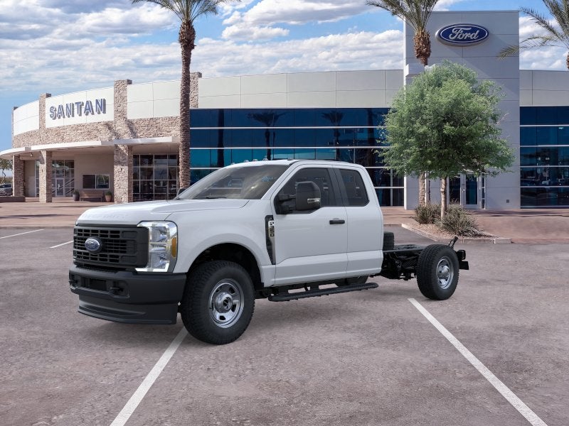 2026 Ford Chassis Cab F-350® XL