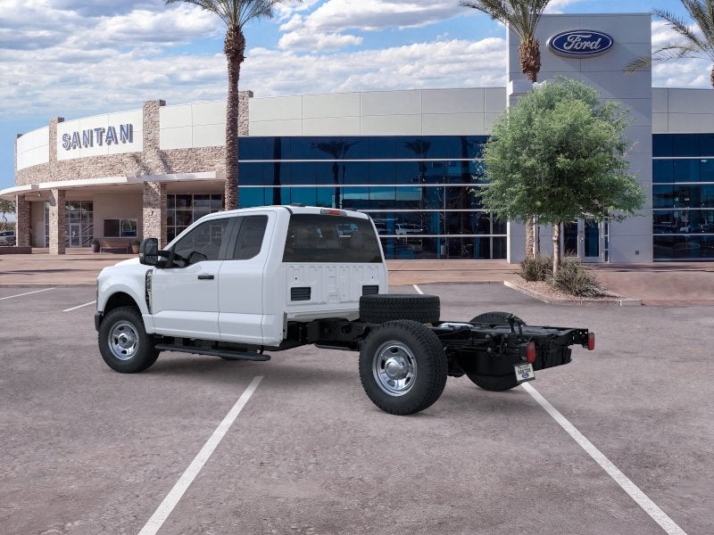 2026 Ford Chassis Cab F-350® XL