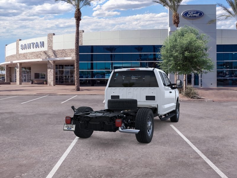 2026 Ford Chassis Cab F-350® XL
