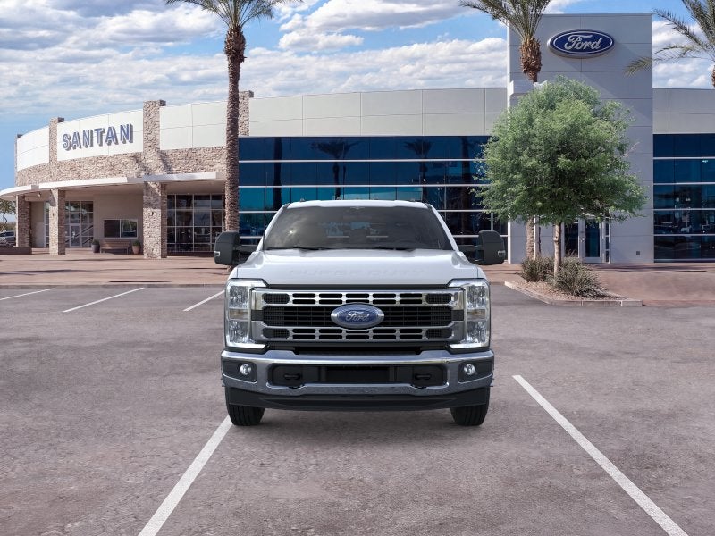 2026 Ford Chassis Cab F-350® XLT