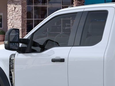 2025 Ford Chassis Cab F-550® XL