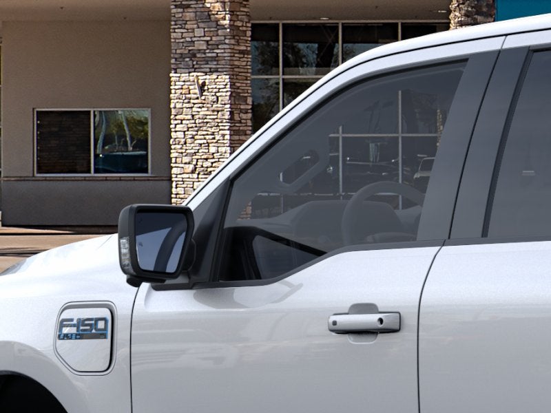 2025 Ford F-150 Lightning FLASH 4WD SUPERCREW 5.5