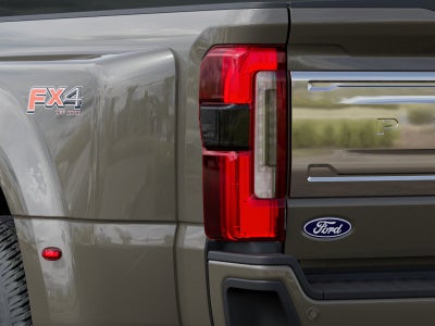 2027 Ford Super Duty F-350® Platinum®
