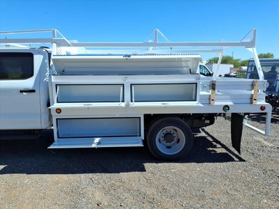 2026 Ford SUPER DUTY F-550 XL 2WD CREW CAB 203 WB 8