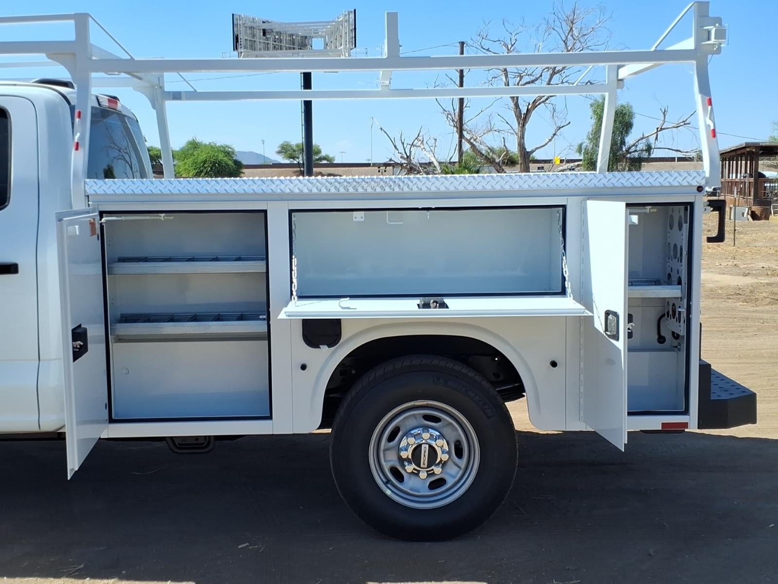 2026 Ford F-250 Super Duty XL 2WD CREW CAB 8 BOX