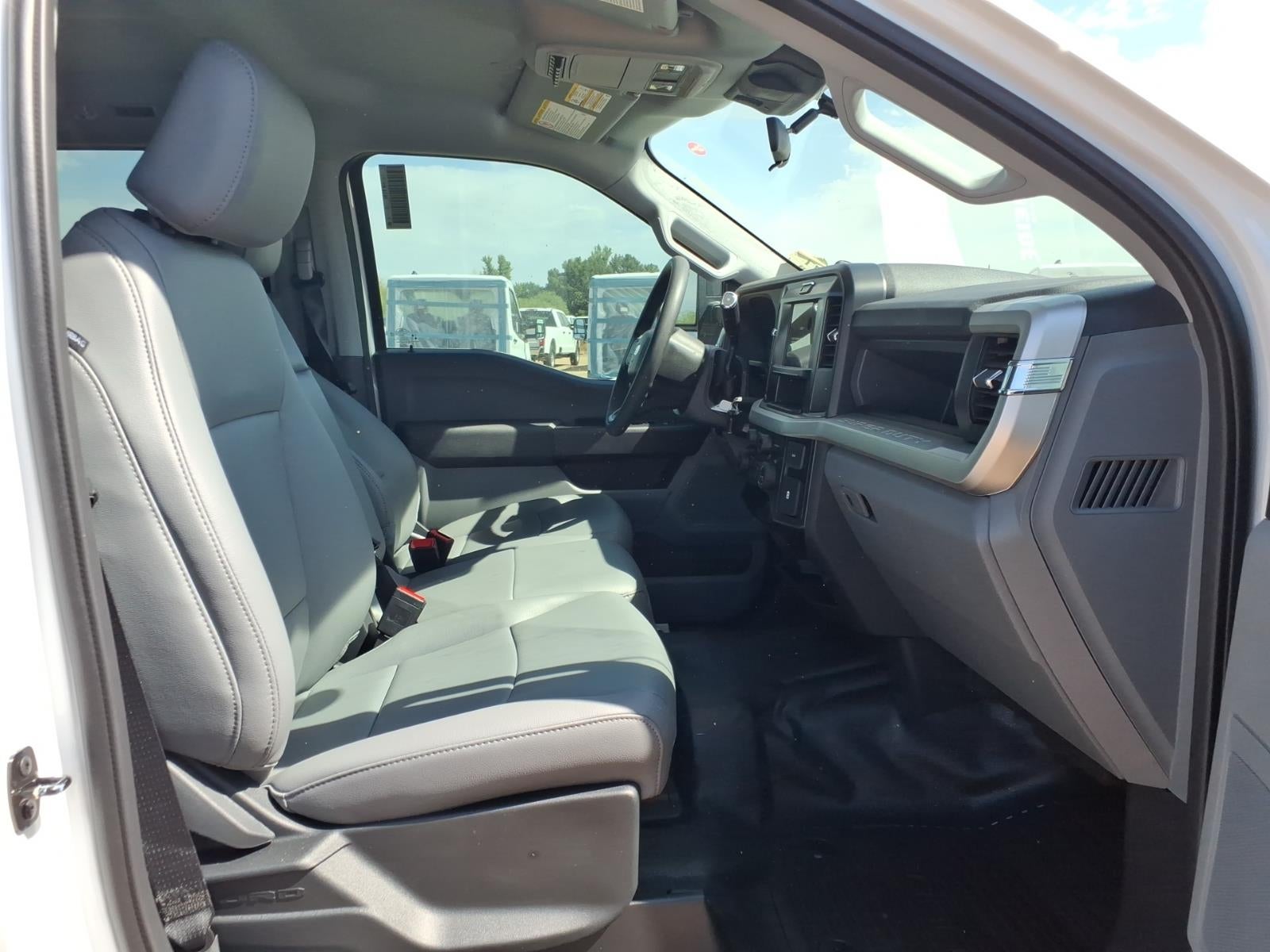 2026 Ford F-250 Super Duty XL 2WD CREW CAB 8 BOX