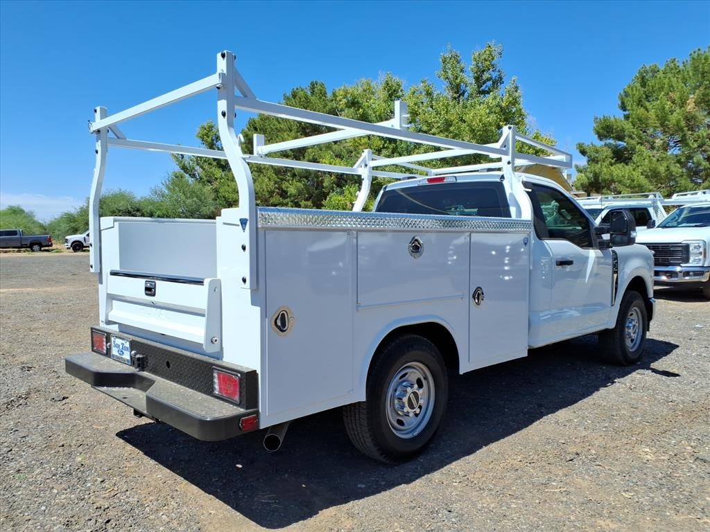 2026 Ford SUPER DUTY F250-F350 XL 2WD REG CAB 8 BOX