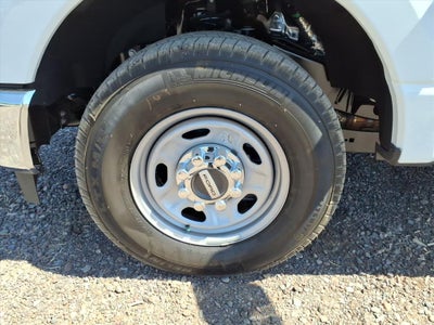 2026 Ford SUPER DUTY F250-F350 XL 2WD REG CAB 8 BOX