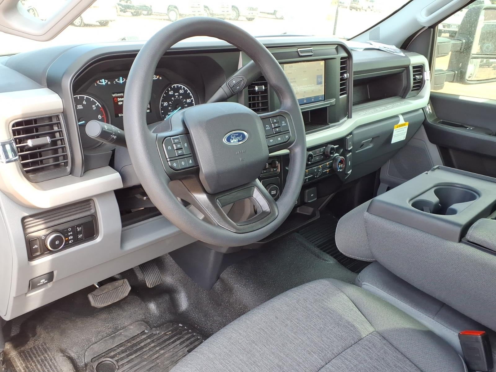 2026 Ford F-250 Super Duty XL 2WD REG CAB 8 BOX