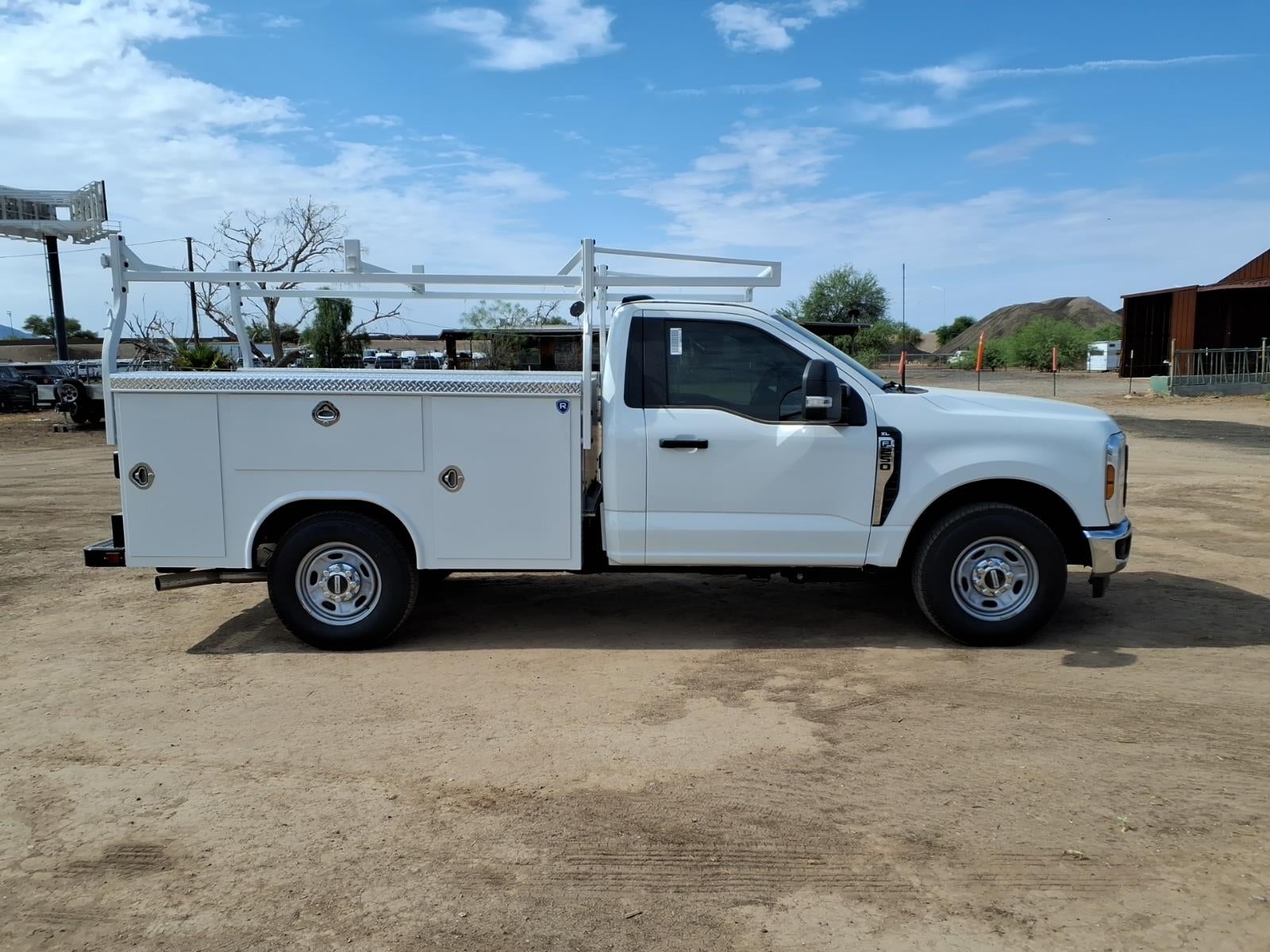 2026 Ford F-250 Super Duty XL 2WD REG CAB 8 BOX