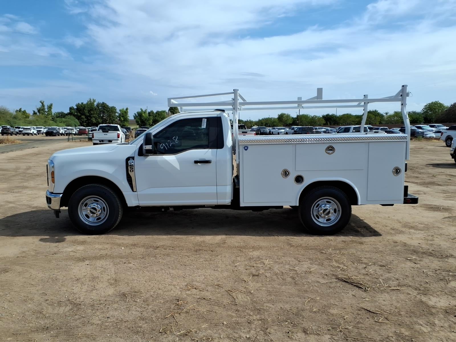 2026 Ford F-250 Super Duty XL 2WD REG CAB 8 BOX