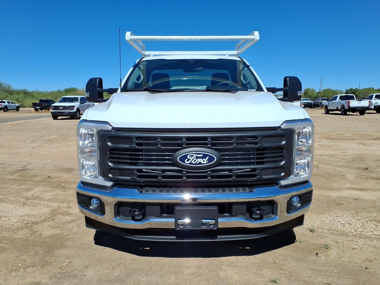 2027 Ford F-250 Super Duty XL 2WD REG CAB 8 BOX