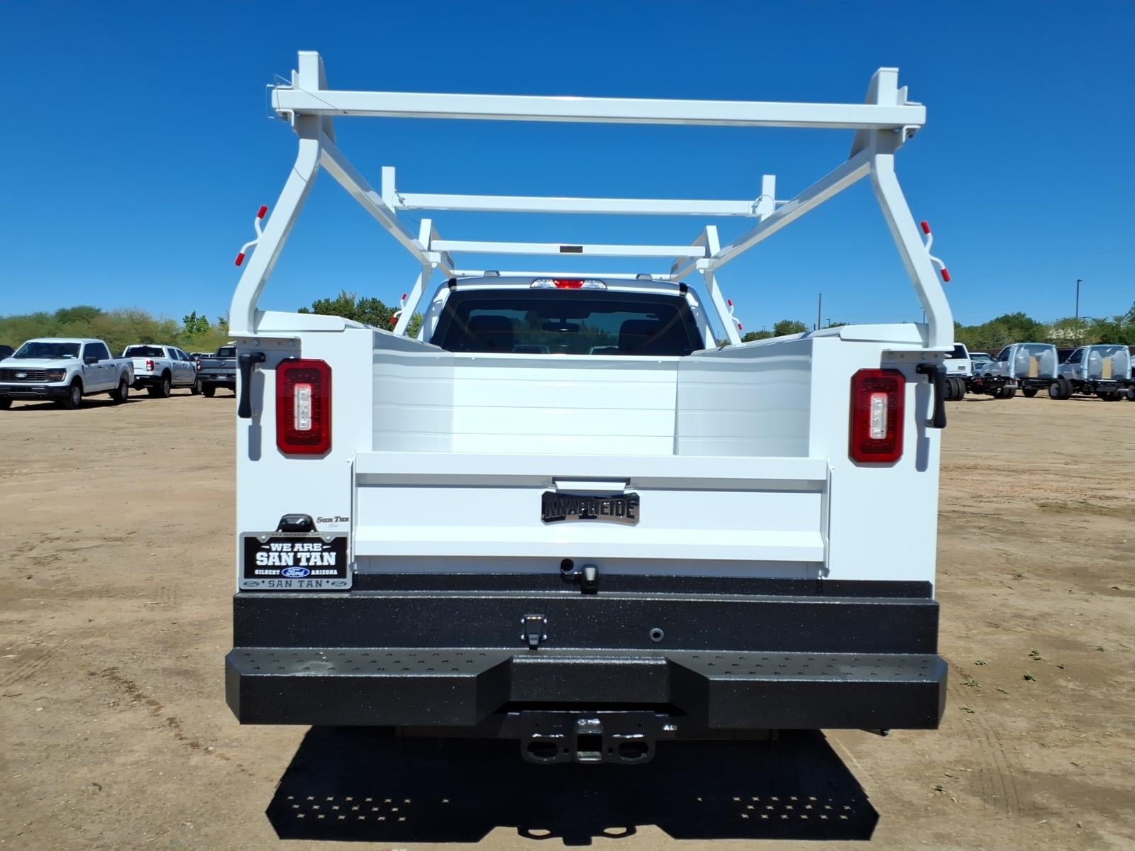 2027 Ford F-250 Super Duty XL 2WD REG CAB 8 BOX