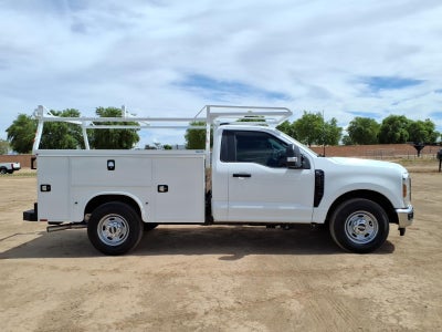 2027 Ford F-250 Super Duty XL 2WD REG CAB 8 BOX