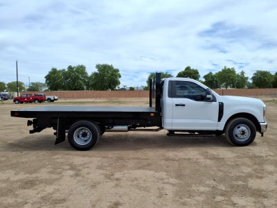 2027 Ford F-350 Super Duty XL 2WD REG CAB 169 WB 84