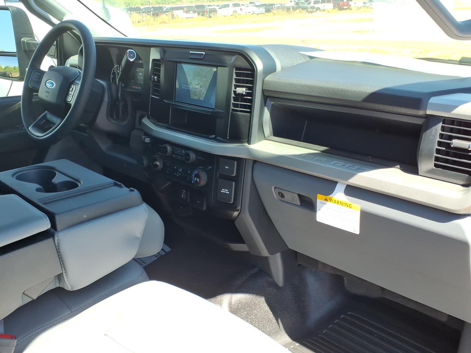 2026 Ford F-350 Super Duty XL 2WD REG CAB 169 WB 84