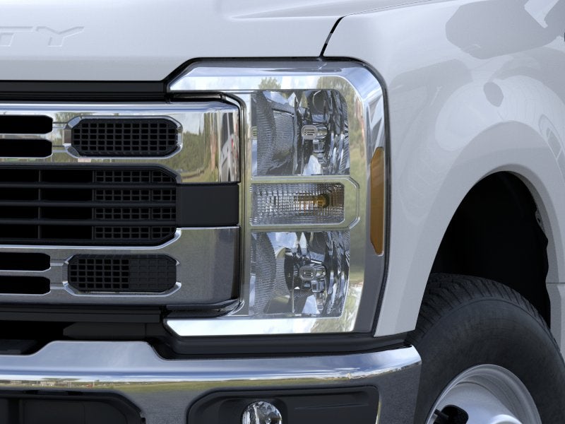 2026 Ford F-350 Super Duty XL 4WD REG CAB 169 WB 84
