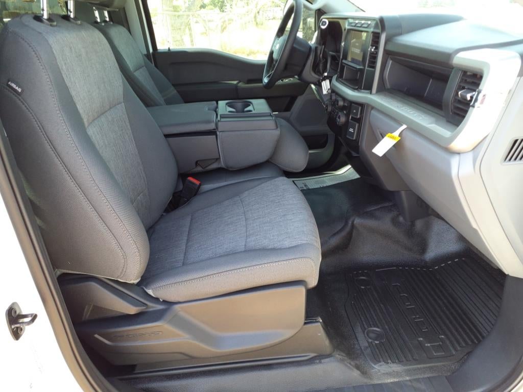2024 Ford F-350 Super Duty XL 4WD REG CAB 169 WB 84