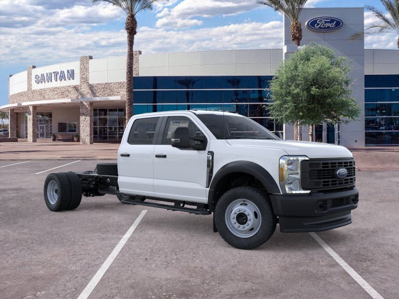 2025 Ford SUPER DUTY F-550 CREW CHAS CAB DRW/179