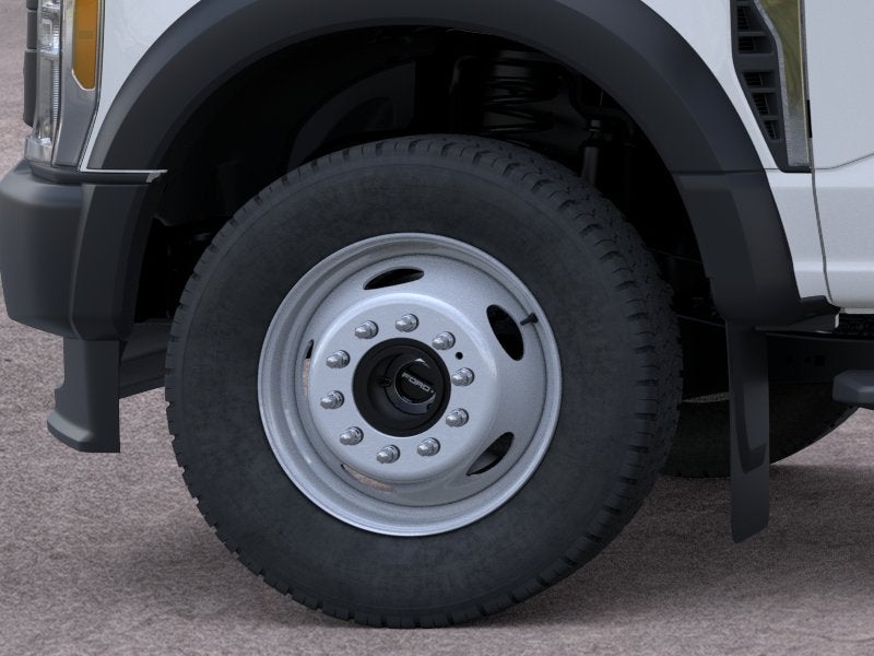 2025 Ford SUPER DUTY F-550 CREW CHAS CAB DRW/179