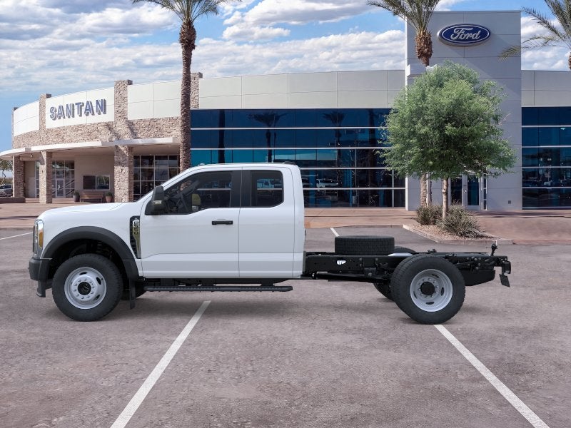 2025 Ford SUPER DUTY F-550 SUPERCAB CHAS CAB/168