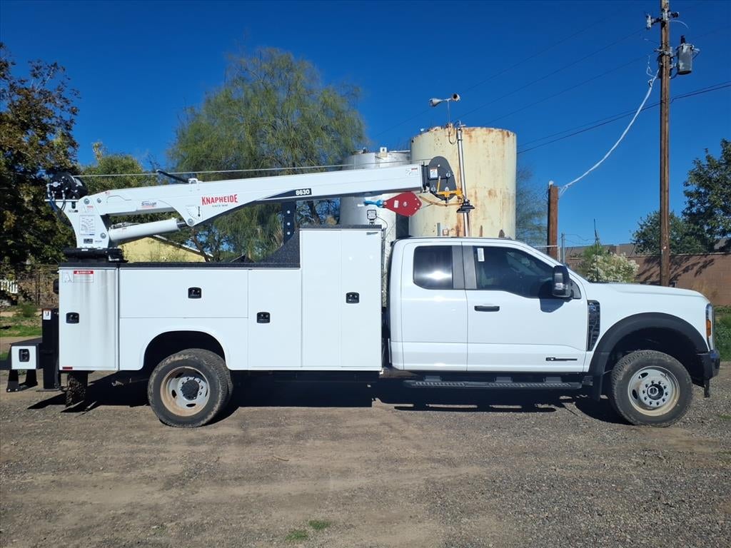 2026 Ford SUPER DUTY F-550 XL 4WD SUPERCAB 192 WB 8