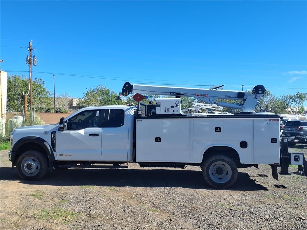 2026 Ford SUPER DUTY F-550 XL 4WD SUPERCAB 192 WB 8