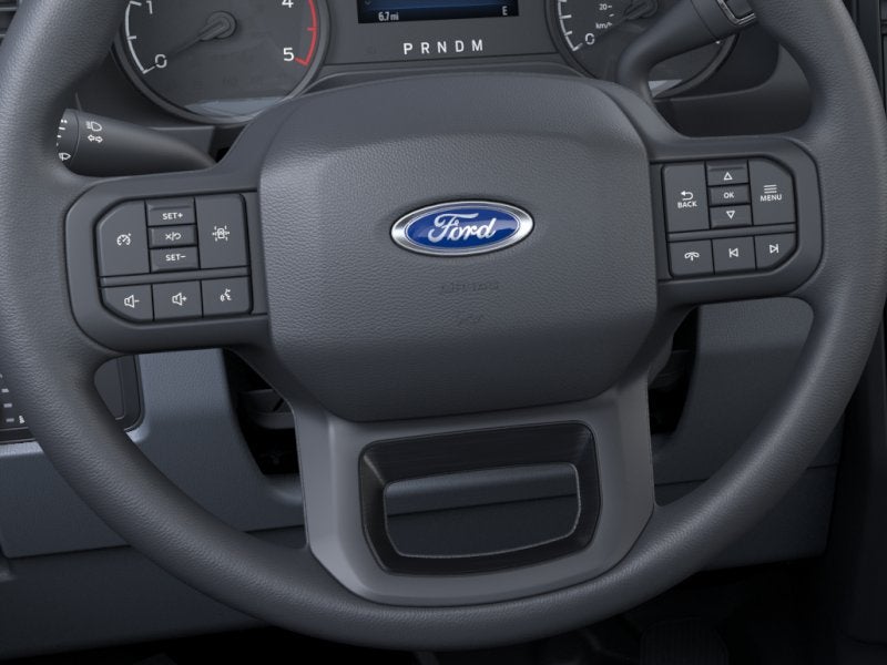 2025 Ford SUPER DUTY F-550 DRW XL 4WD REG CAB 169 WB 84