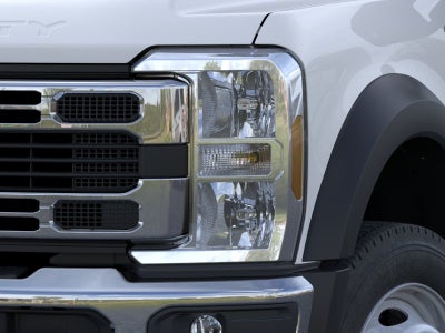 2025 Ford SUPER DUTY F-550 DRW XL 4WD REG CAB 169 WB 84