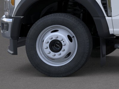 2025 Ford SUPER DUTY F-550 DRW XL 4WD REG CAB 169 WB 84