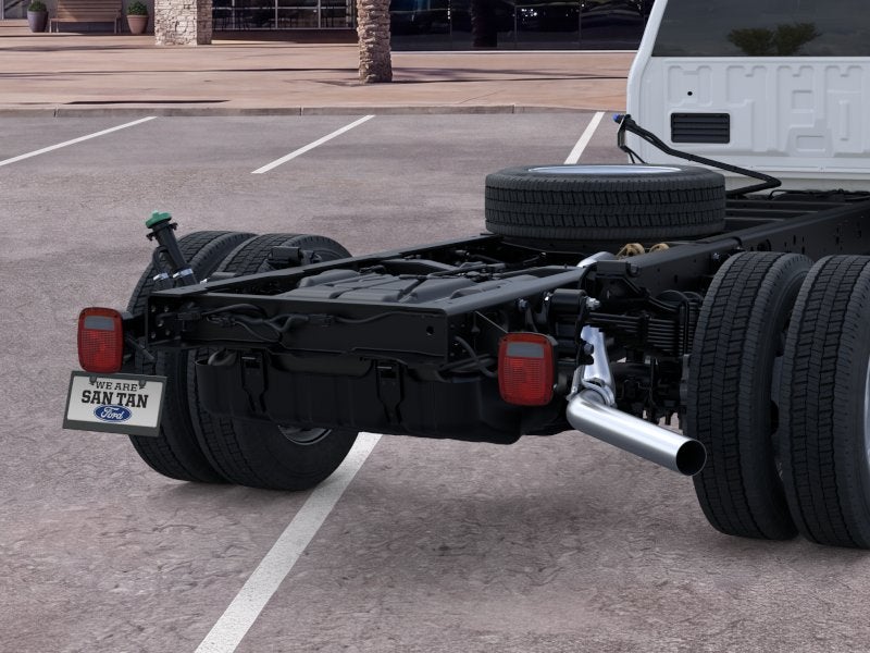 2026 Ford SUPER DUTY F-550 XL 4WD REG CAB 205 WB 12