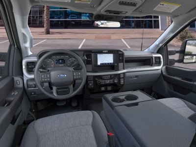 2026 Ford SUPER DUTY F-550 XL 4WD REG CAB 205 WB 12