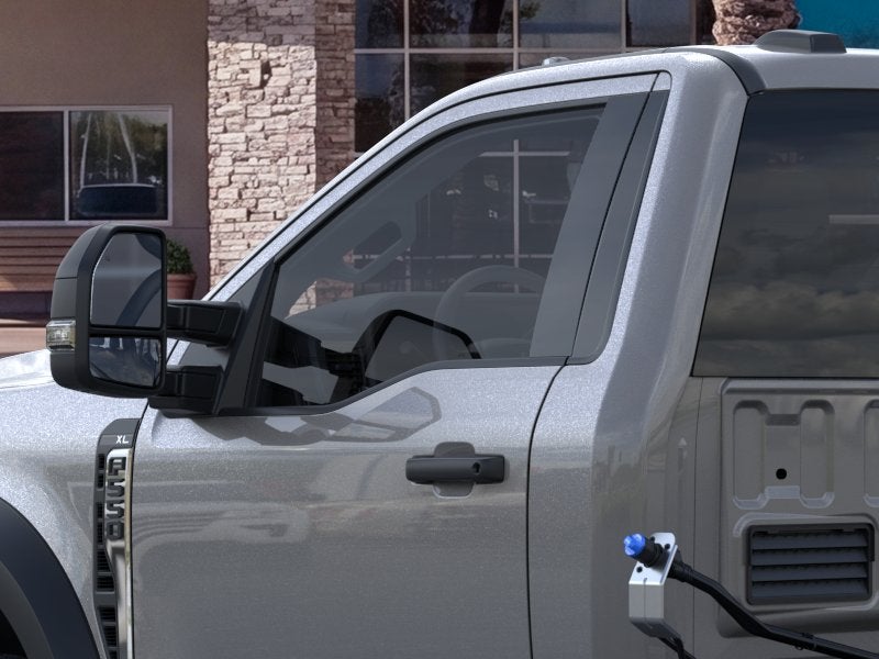 2026 Ford SUPER DUTY F-550 XL 4WD REG CAB 193 WB 10