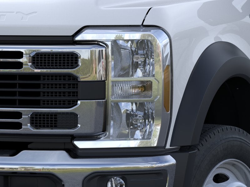 2026 Ford SUPER DUTY F-550 XL 4WD REG CAB 205 WB 12