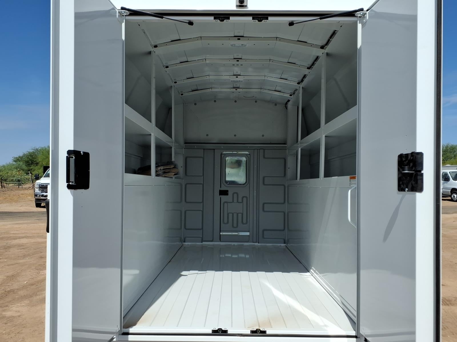 2027 Ford E-Series E-350 SRW 138 WB