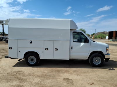 2027 Ford E-Series E-350 SRW 138 WB