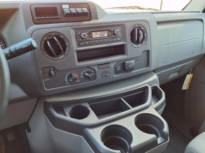 2026 Ford E-Series E-350 DRW 138 WB