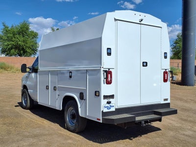 2026 Ford E-Series E-350 DRW 138 WB