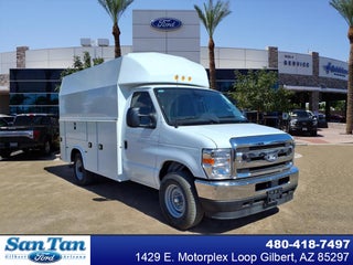 2026 Ford E-Series E-350 DRW 138 WB