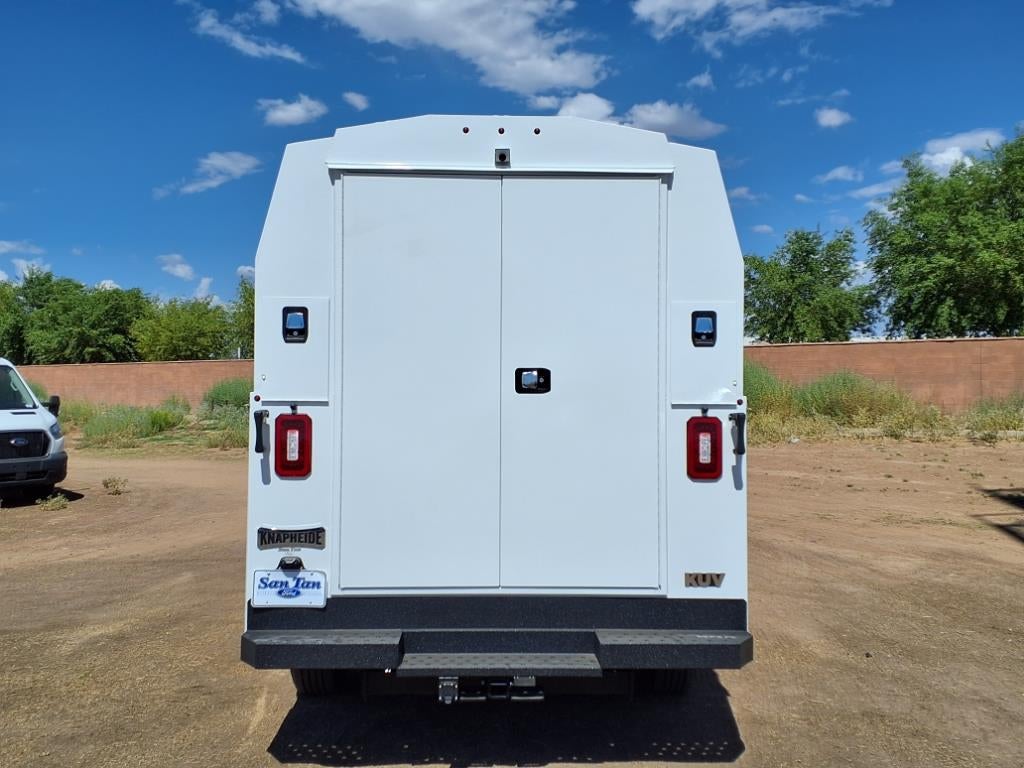 2026 Ford E-Series E-350 SRW 138 WB