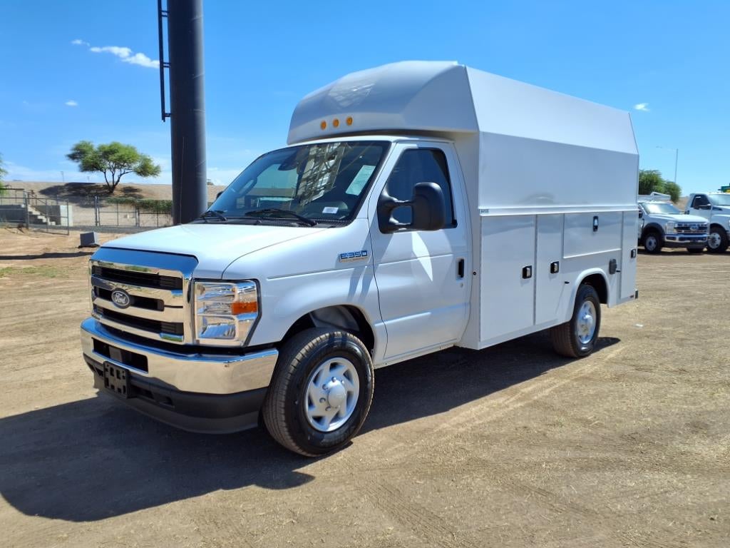 2026 Ford E-Series E-350 SRW 138 WB