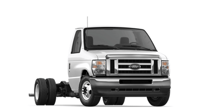 2025 Ford E-Series E-450 DRW 158 WB