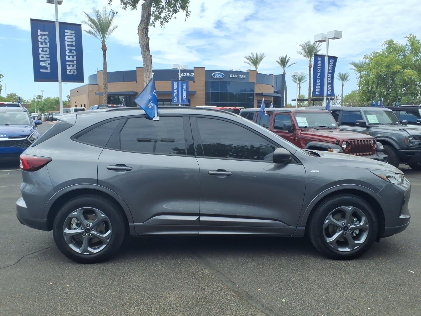 2024 Ford Escape ST-Line