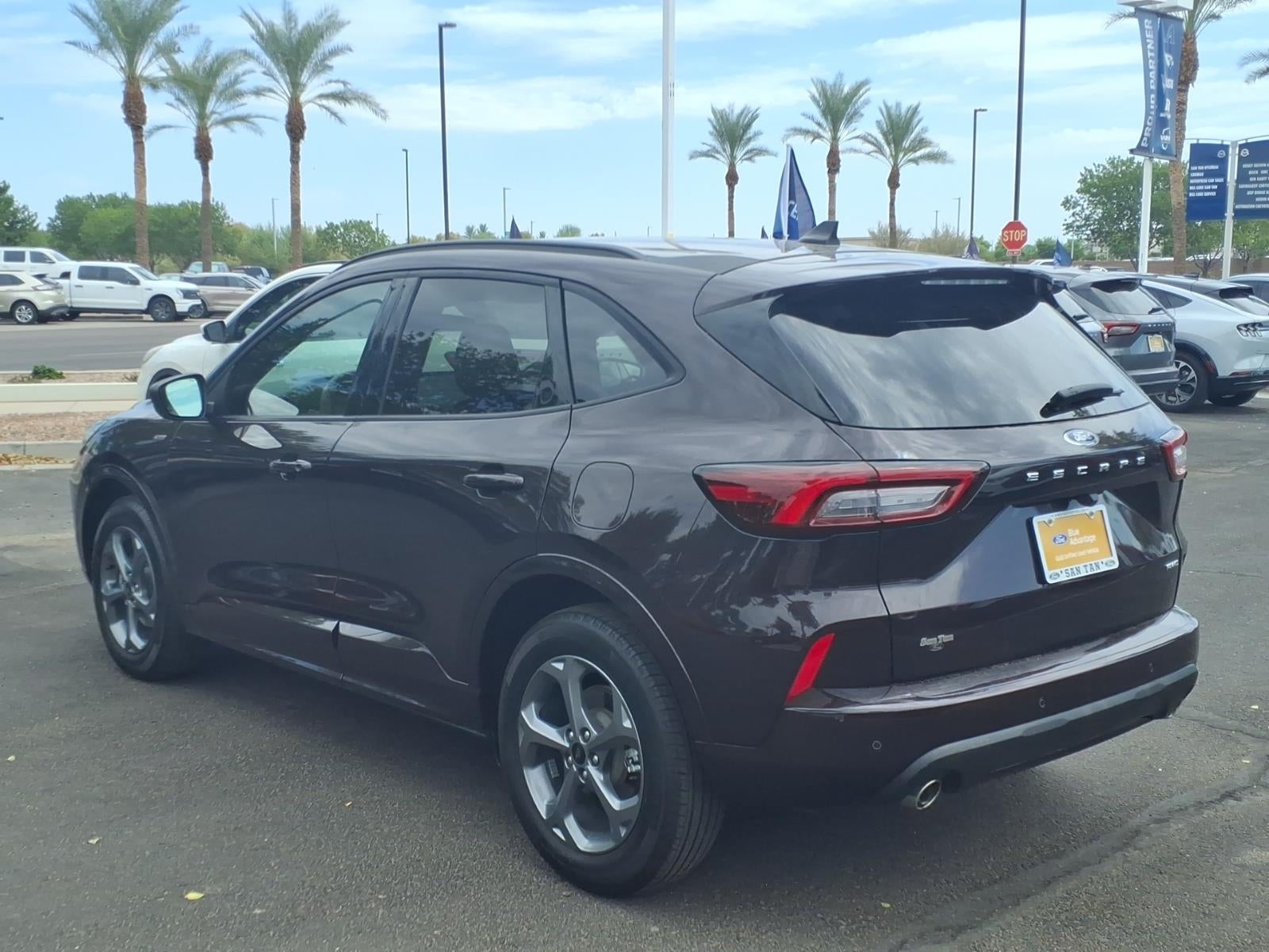 2023 Ford Escape ST-Line
