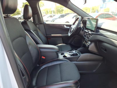 2025 Ford Escape Hybrid ST-Line Select